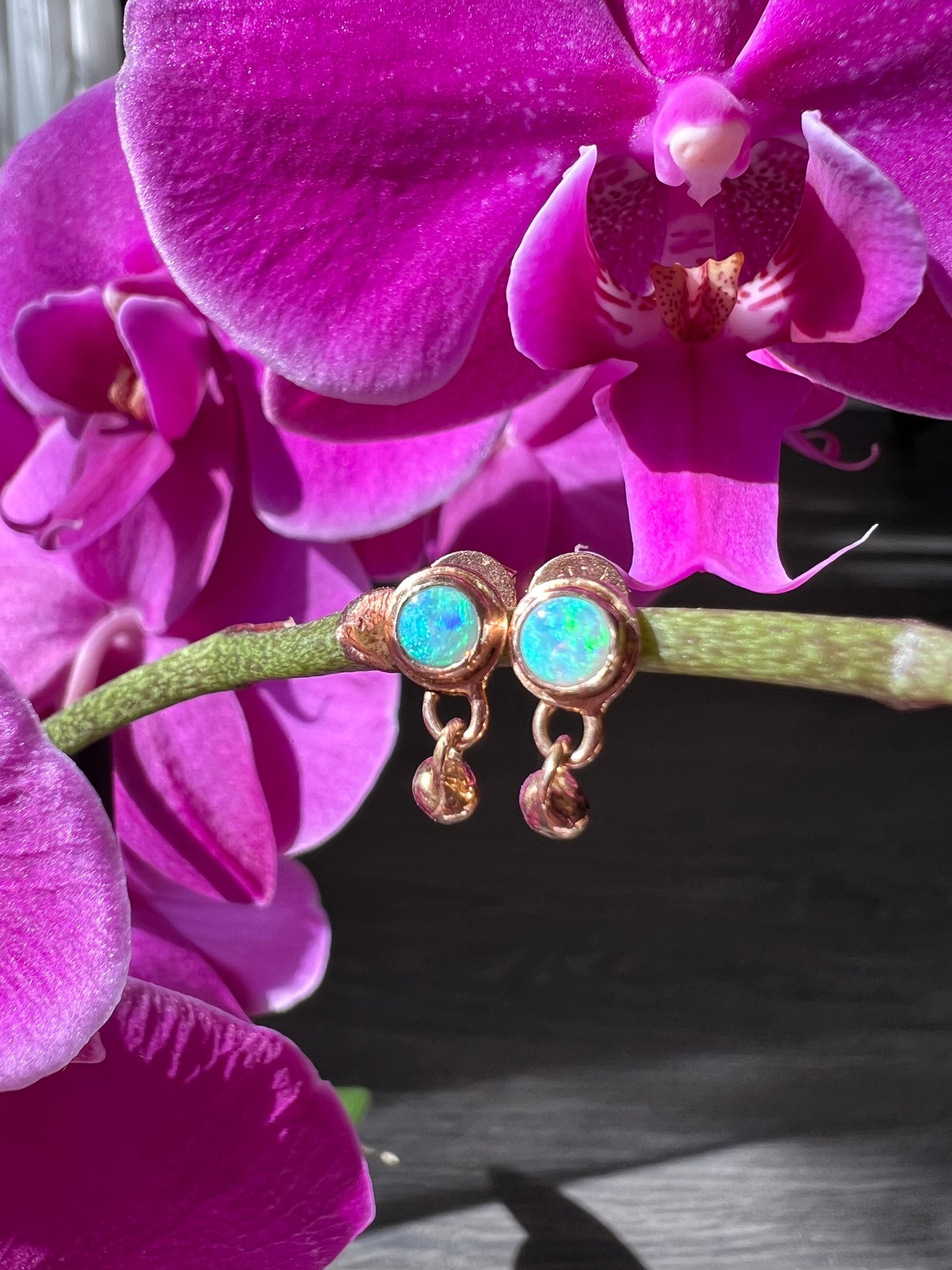 Oia earrings in 18k rose gold and Australian opals.